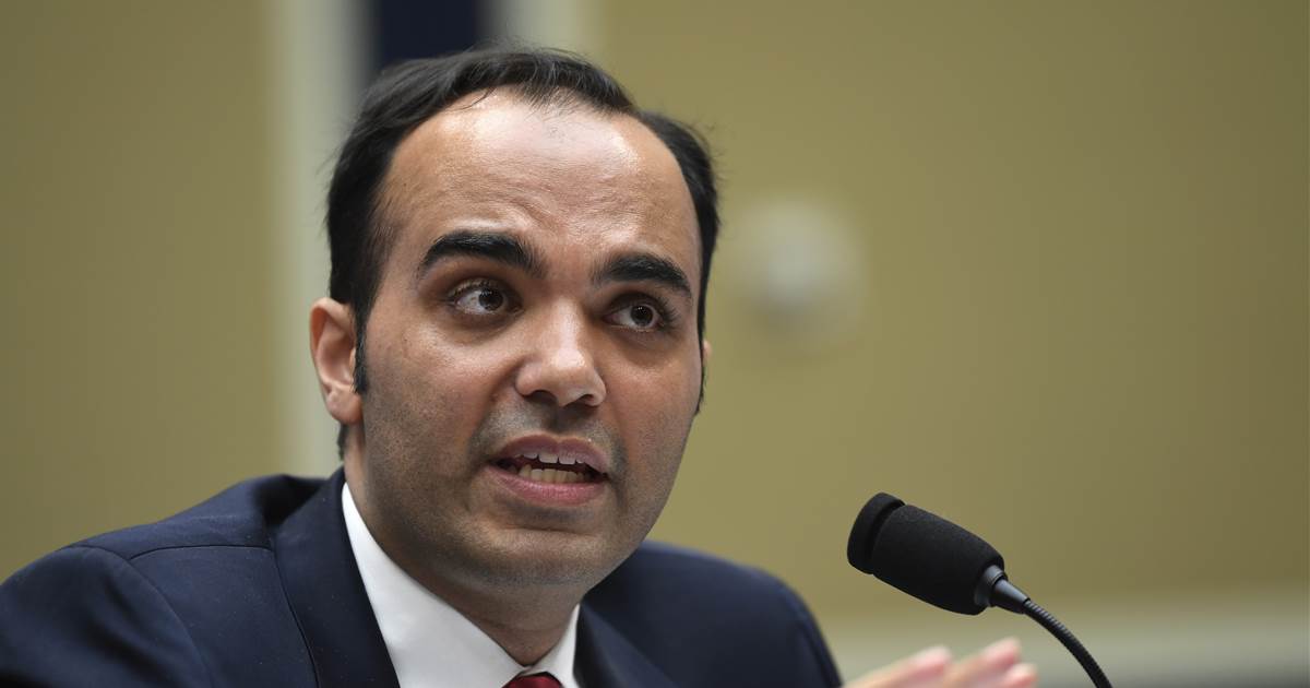 Biden chooses Rohit Chopra to lead the Consumer Protection Agency

